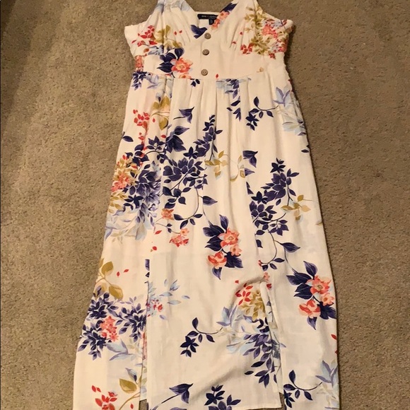 Mid knee flower dress - Picture 1 of 3